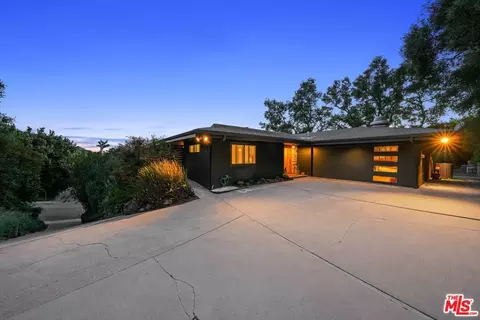 Exterior - 1839 Risa Pl, Glendale, CA 91208 photo 8 of 16