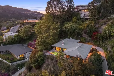 1839 Risa Pl, Glendale, CA 91208