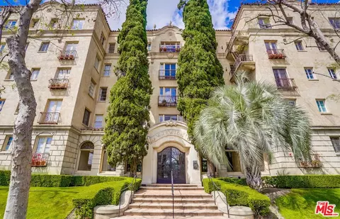 109 N Sycamore Ave #503, Los Angeles, CA 90036