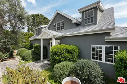 13520 Herron St, Sylmar, CA 91342
