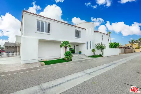 5101 Breakwater Way, Oxnard, CA 93035 photo 2