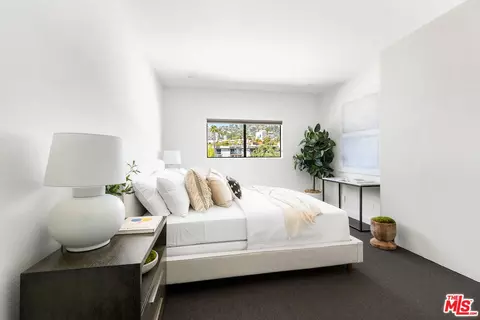 832 Palm Ave #306, West Hollywood, CA 90069 photo 16