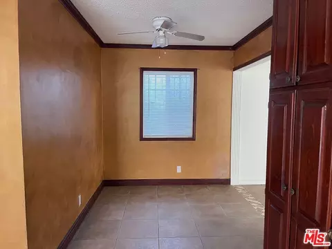 Entry Way - 823 W 131st St, Compton, CA 90222 photo 1 of 1