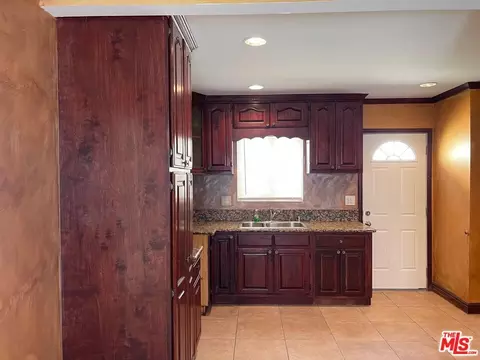 Kitchen - 823 W 131st St, Compton, CA 90222 photo 2 of 3