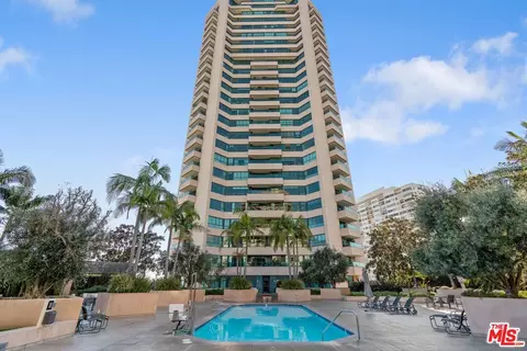 10490 Wilshire Blvd #402, Los Angeles, CA 90024