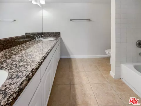 6806 Alondra Blvd #40, Paramount, CA 90723 photo 17