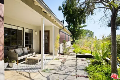 Other - 1035 Alcalde Dr, Glendale, CA 91207 photo 1 of 4