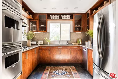 Kitchen - 1035 Alcalde Dr, Glendale, CA 91207 photo 1 of 7