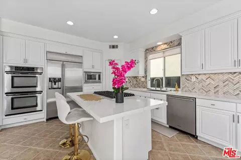 Kitchen - 1832 Eclipse St, Upland, CA 91784 photo 2 of 2
