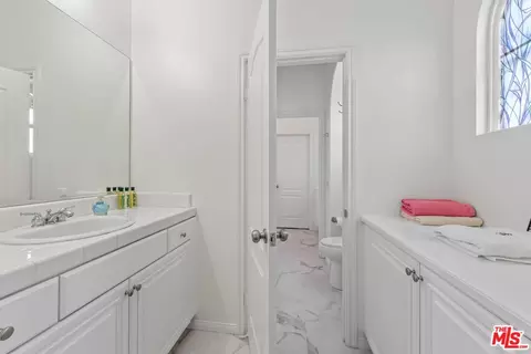 Bath - 1832 Eclipse St, Upland, CA 91784 photo 5 of 6