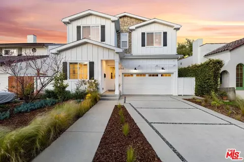 3752 Rosewood Ave, Los Angeles, CA 90066