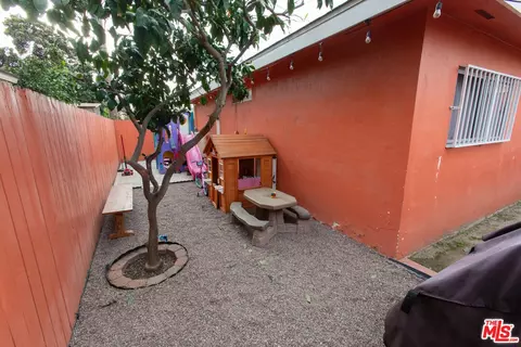 Other - 2010 W Spring St, Long Beach, CA 90810 photo 3 of 10