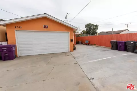 Exterior - 2010 W Spring St, Long Beach, CA 90810 photo 5 of 9
