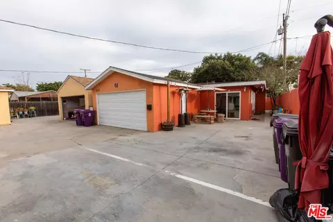 Exterior - 2010 W Spring St, Long Beach, CA 90810 photo 4 of 9