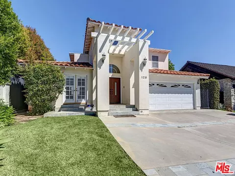 128 S Anita Ave, Los Angeles, CA 90049