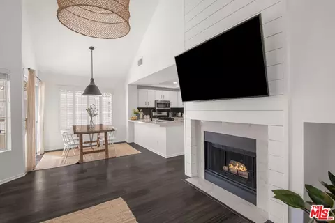 4240 Lost Hills Rd #708, Calabasas, CA 91301