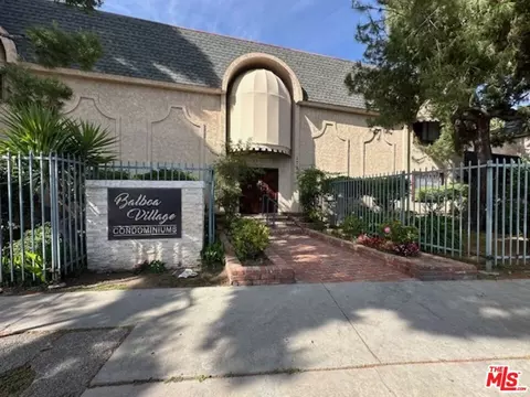 17041 Roscoe Blvd #7, Northridge, CA 91325