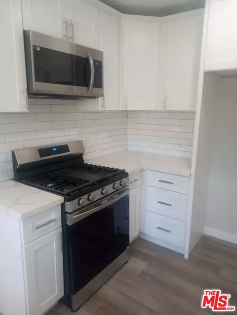 16433 S Muriel Ave, Compton, CA 90221 photo 4