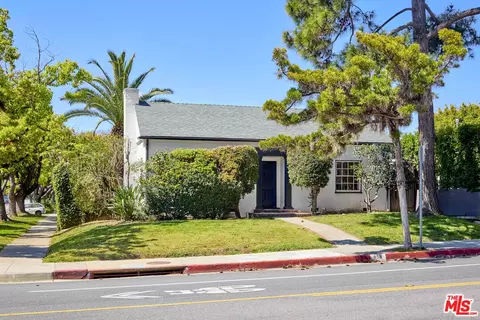 858 26th St, Santa Monica, CA 90403