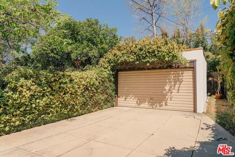 Exterior - 2101 Lambert Dr, Pasadena, CA 91107 photo 8 of 15