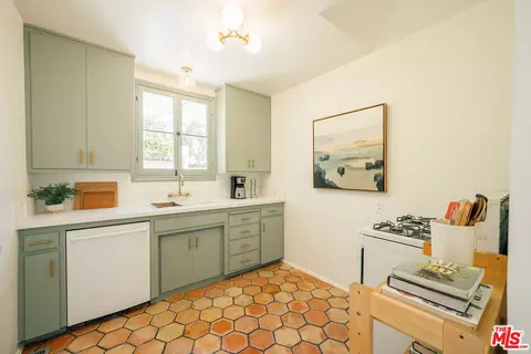 Kitchen - 2101 Lambert Dr, Pasadena, CA 91107 photo 1 of 2