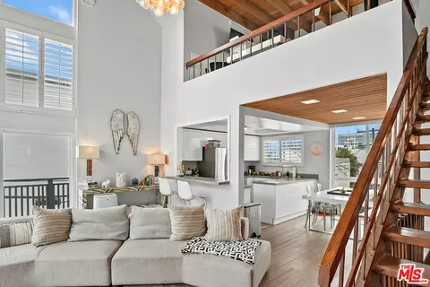 11 Buccaneer #3, Marina Del Rey, CA 90292