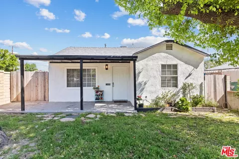 13460 Sayre St, Sylmar, CA 91342