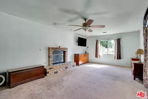 9732 Orcas Ave, Shadow Hills, CA 91040 photo 17