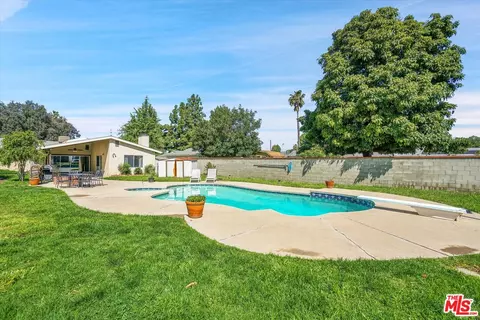 9732 Orcas Ave, Shadow Hills, CA 91040 photo 23