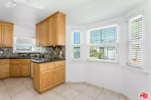 3853 Rose Ave, Long Beach, CA 90807 photo 18