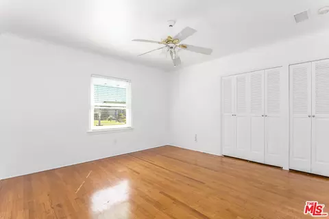 3853 Rose Ave, Long Beach, CA 90807 photo 29