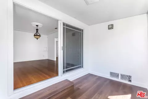 3853 Rose Ave, Long Beach, CA 90807 photo 11