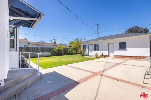 3853 Rose Ave, Long Beach, CA 90807 photo 42