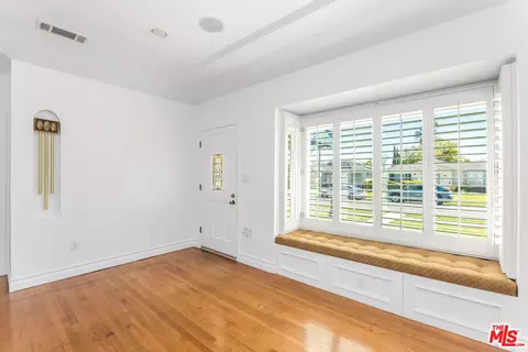 3853 Rose Ave, Long Beach, CA 90807 photo 6