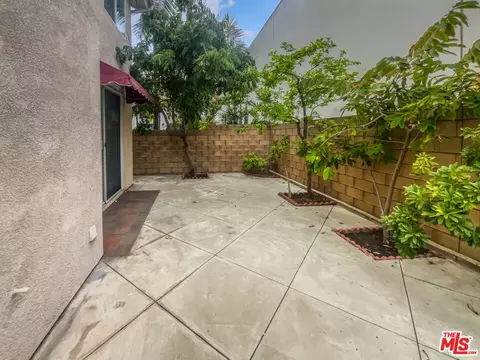 Exterior - 52 Sunset Cir, Westminster, CA 92683 photo 2 of 4