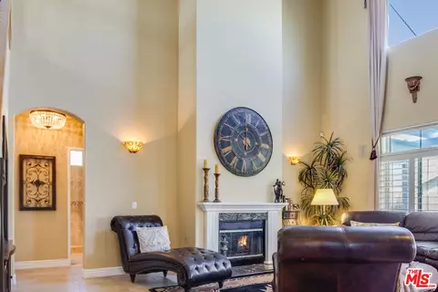 Living - 3342 Eagle Crest Dr, Corona, CA 92881 photo 3 of 10
