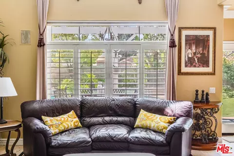 Living - 3342 Eagle Crest Dr, Corona, CA 92881 photo 7 of 10