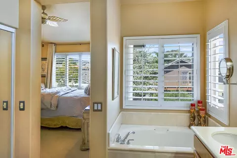 Bath - 3342 Eagle Crest Dr, Corona, CA 92881 photo 5 of 7