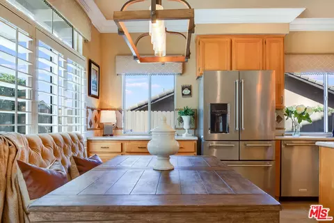 Dining - 3342 Eagle Crest Dr, Corona, CA 92881 photo 2 of 3