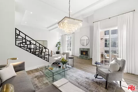 433 N Doheny Dr #302, Beverly Hills, CA 90210