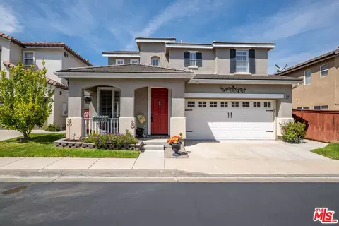 28207 Sycamore Dr, Saugus, CA 91350