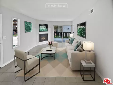 Living - 1925 W Houston Ave #3, Fullerton, CA 92833 photo 1 of 3