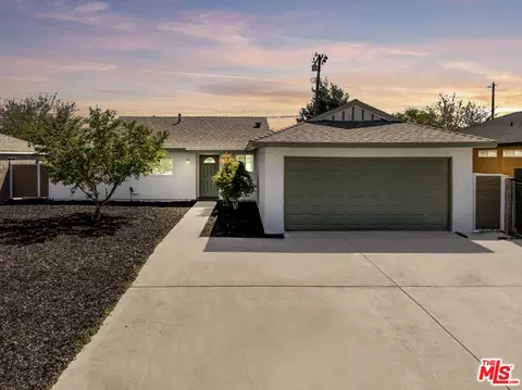 38520 35th St, Palmdale, CA 93550