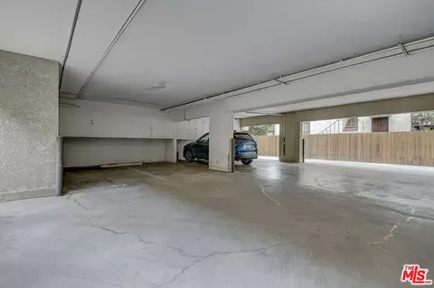 Exterior - 2138 E 1st St #6, Long Beach, CA 90803 photo 1 of 3