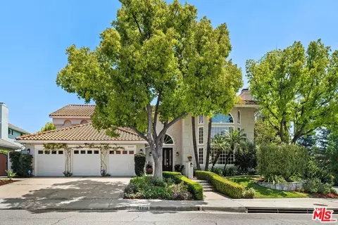 6000 Macadam Ct, Agoura Hills, CA 91301