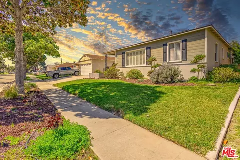 4809 Pimenta Ave, Lakewood, CA 90712