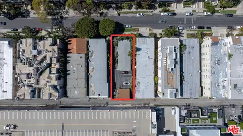 11940 Goshen Ave, Los Angeles, CA 90049
