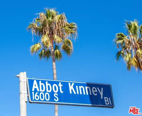 618 Palms Blvd, Venice, CA 90291 photo 28