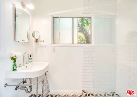618 Palms Blvd, Venice, CA 90291 photo 18
