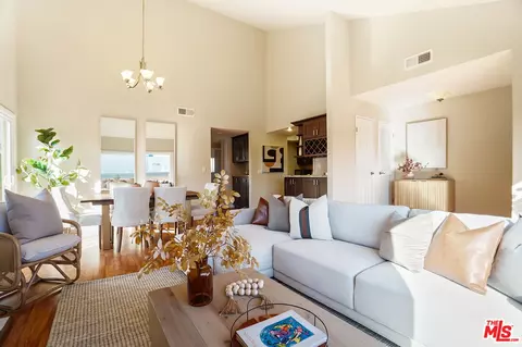 11918 Avon Way #5, Los Angeles, CA 90066